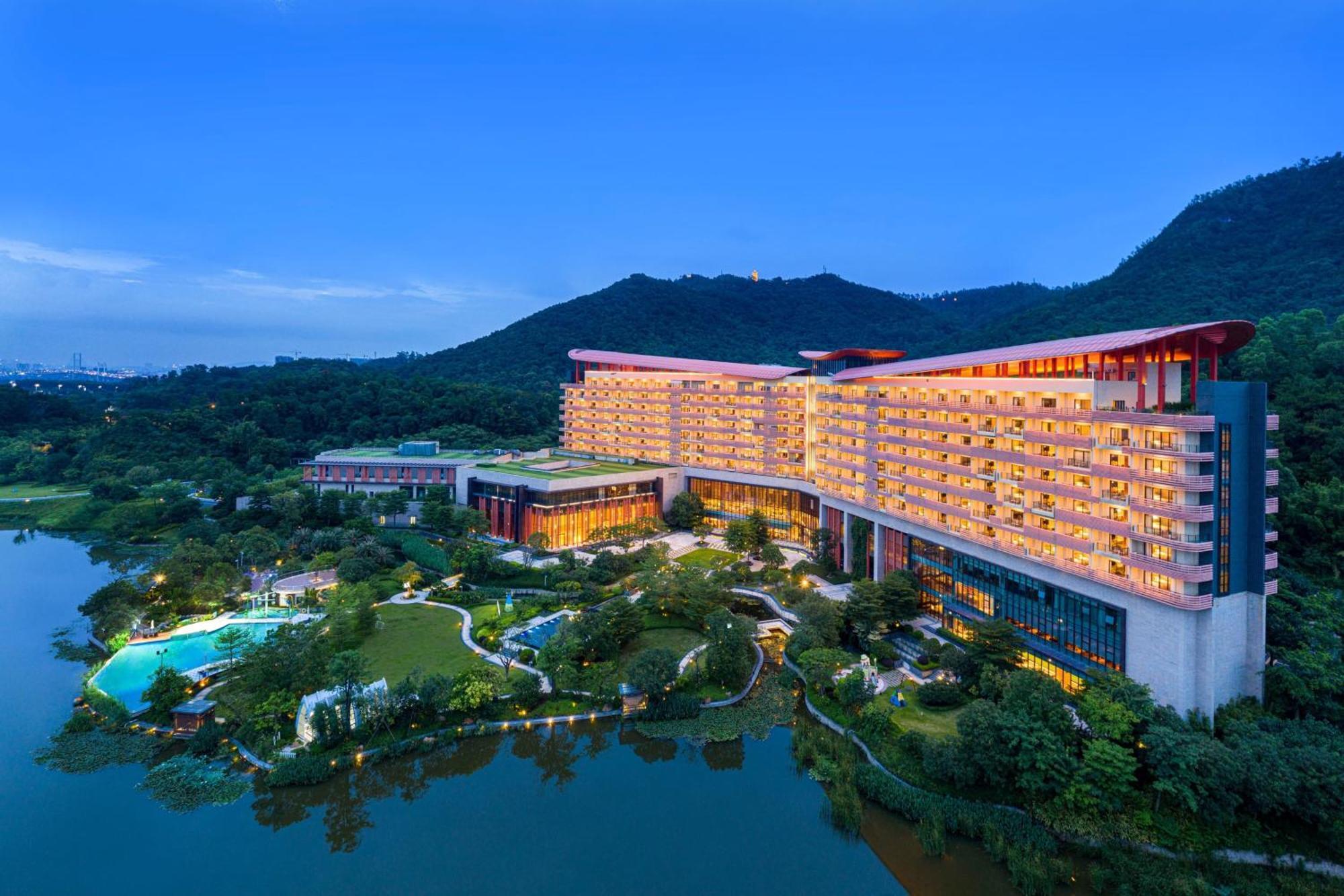 Отель Four Points By Sheraton Guangdong, Heshan Heshan  Экстерьер фото